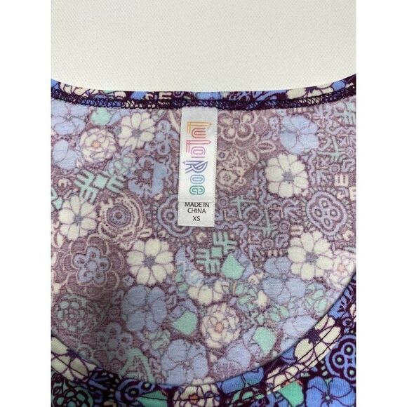 LuLaRoe Perfect T Shirt Top Purple Green Floral‎ XS NEW - Picture 3 of 6